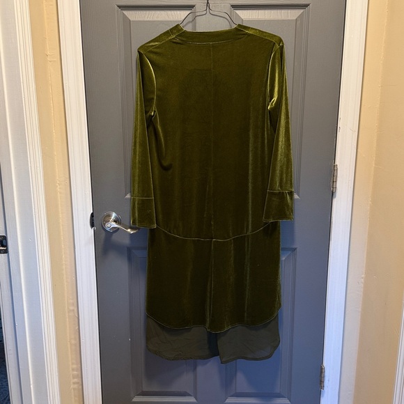 Olive Green Velvet Women's Jacket - Picture 2 of 5